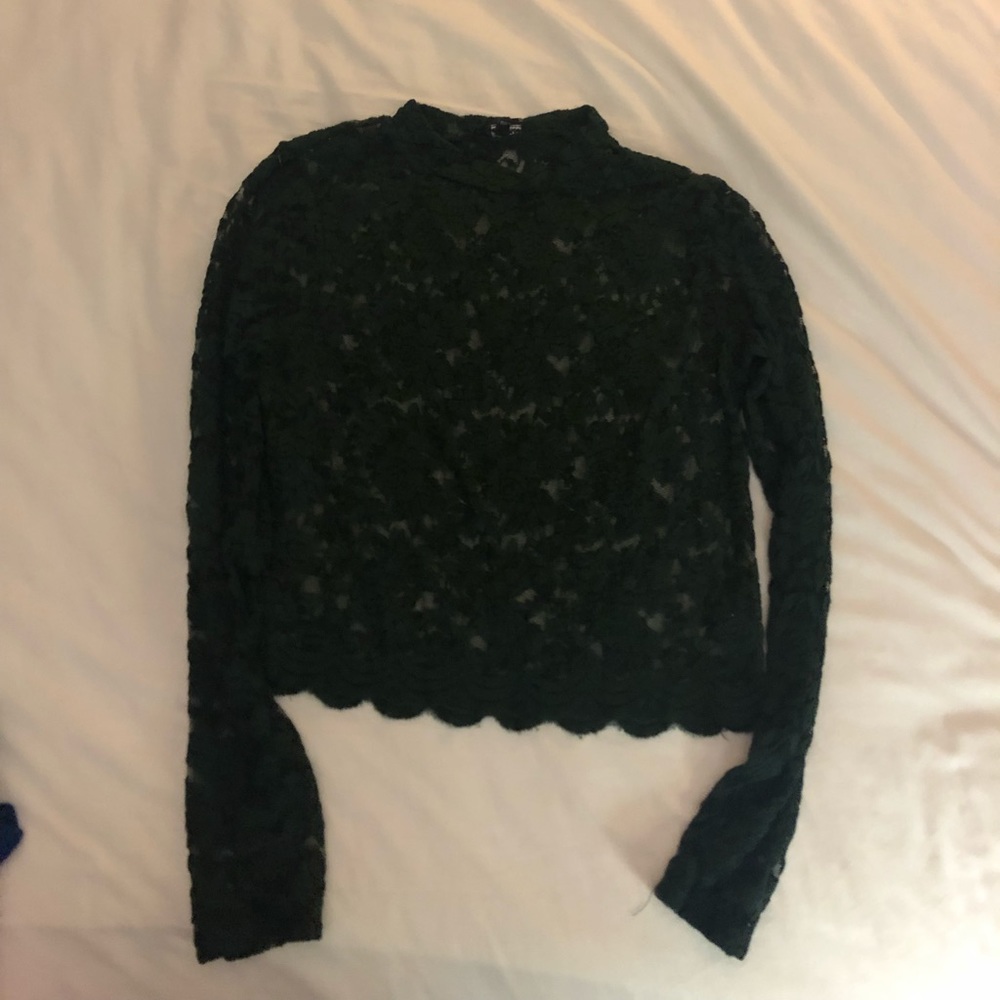Dark green lace crop top